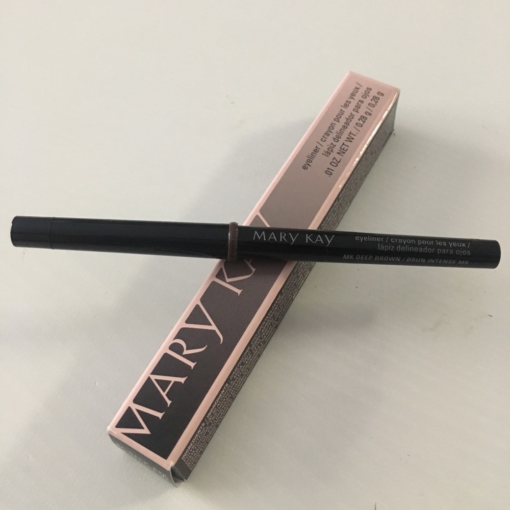 Eyeliner: Deep Brown
